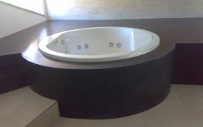 vasca bagno corian scala legno