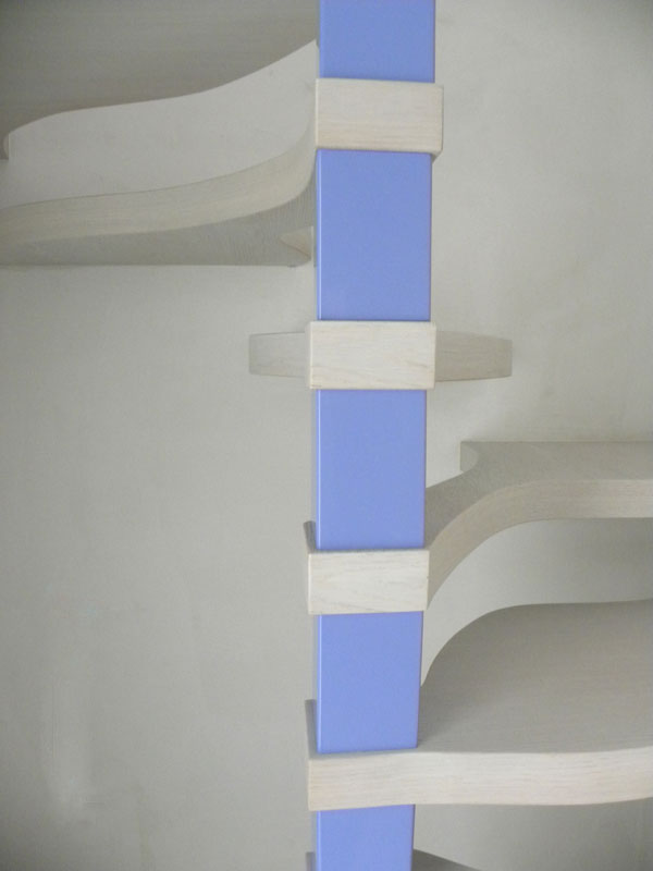 Scala artistica in legno e corian